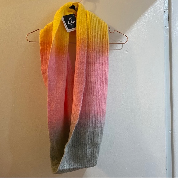 Echo Tie-Dye Loop Scarf - Picture 2 of 3